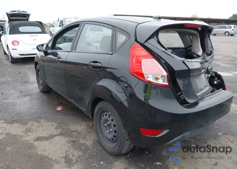 2016 Ford Fiesta S z USA, uszkodzony, nr VIN 3FADP4TJ5GM172305
